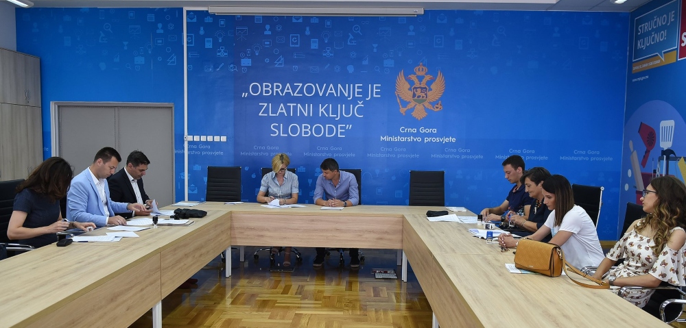 Za NVO projekte oko 94.000 eura od Ministarstva prosvjete