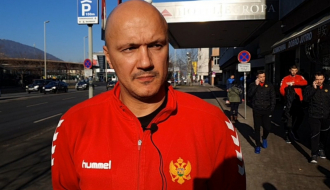Roganović pred Srbiju: "Očekujem duel dvije jako dobre odbrane"