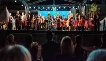Na Trgu nezavisnosti: Crnogorski simfonijski orkestar oduševio publiku