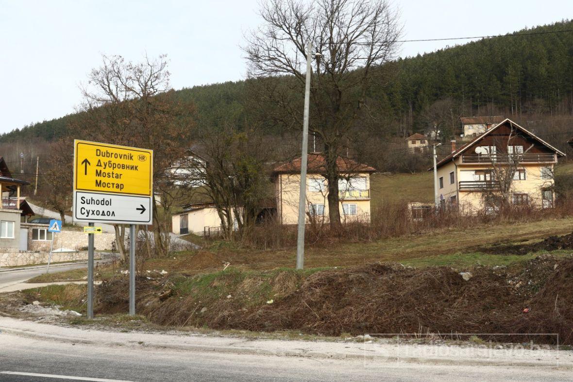 Za ubistvo policajca osumnjičen Edin Gačić, razmatra se raspisivanje nagrade za informaciju o ubici