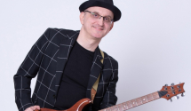 Gitarista Vladan Vučković - Paja autorski rad obilježava trostrukim CD izdanjima