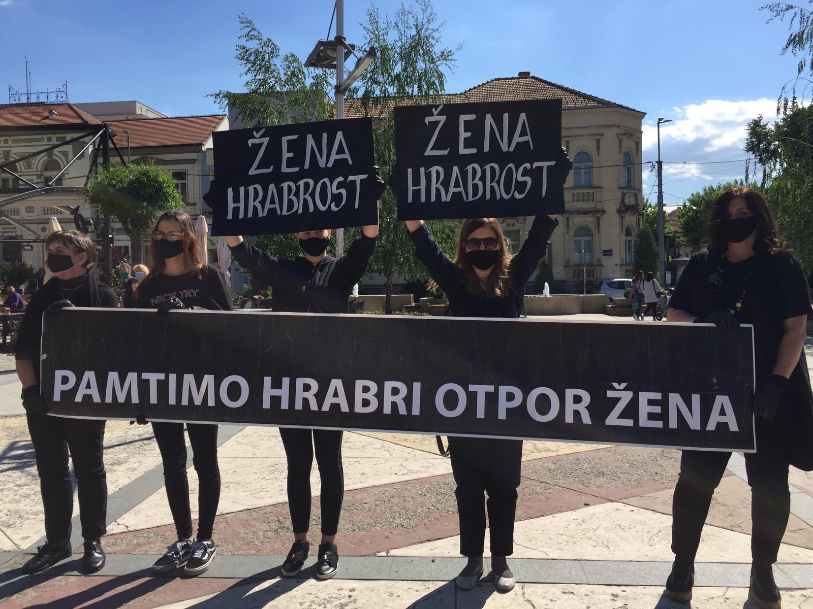 Žene u crnom: Ne iznenađuje odluka Skupštine Srbije da odbije priznanje genocida u Srebrenici :: Region
