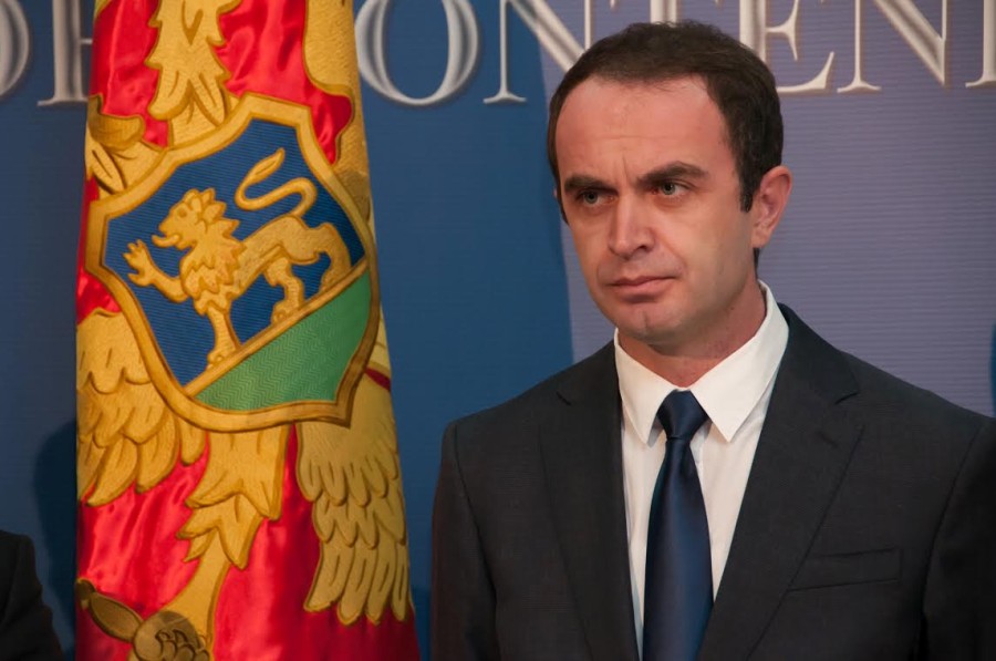 Đeljošaj: Ne mogu policija i sudovi da zastraše Albance da istaknu ljubav prema nacionalnoj zastavi