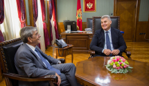 Brajović primio u oproštajnu posjetu ambasadora Grčke