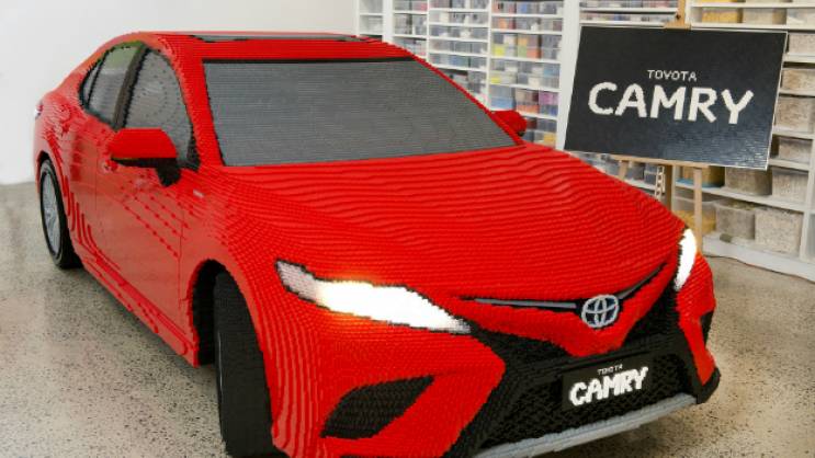900 sati rada: Pogledajte kako izgleda Toyota napravljena od pola miliona Lego kockica!