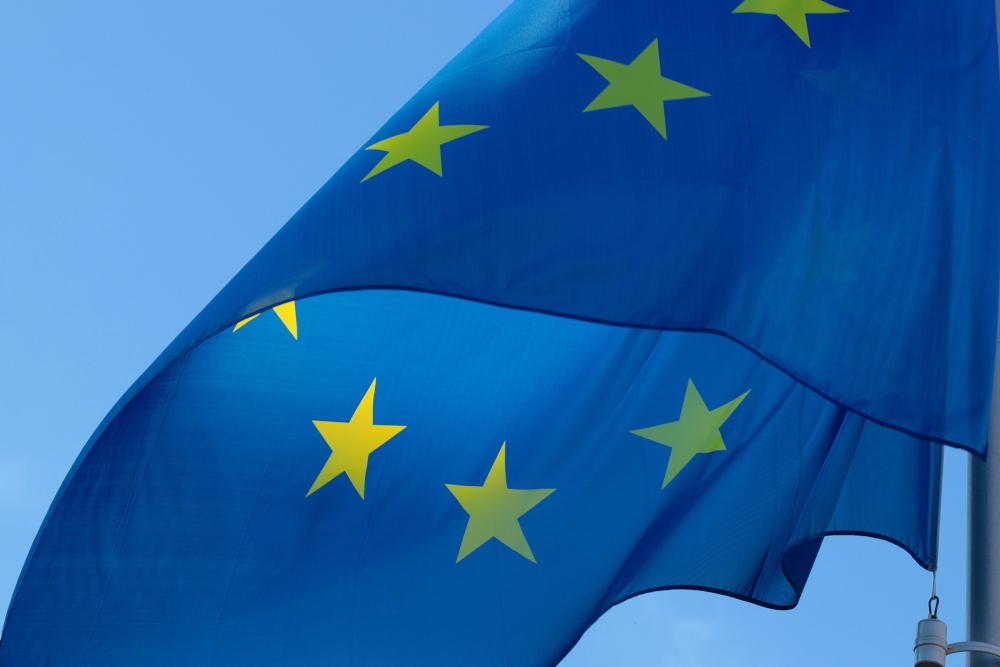 Fajnenšel tajms: EU ne smije da odustane od Balkana