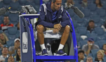 Sudija koji je vodio finale Vimbldona između Đokovića i Federera dobio otkaz