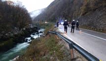 Nesreća kod Banja Luke: Kamion sa radnicima sletio u Vrbas, ima poginulih