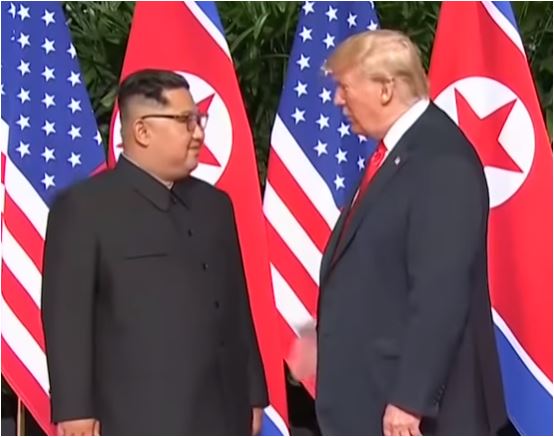 Tramp prvi američki predsjednik koji je ušao u S. Koreju: Ja i Kim se volimo