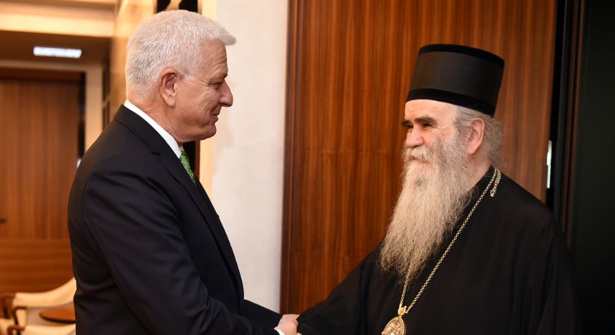 Sjutra prvi sastanak Markovića i Amfilohija