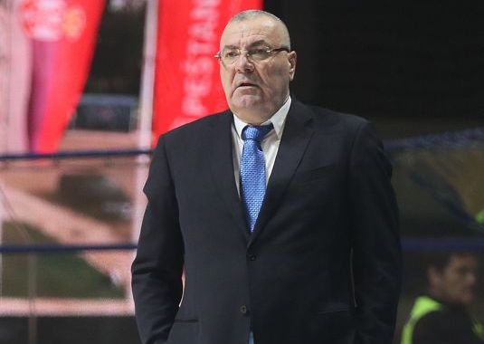 Repeša: "Odijelo mi je bilo puno pljuvačke, ovo je psihijatrija teškog nivoa"