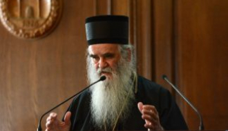 Amfilohije: Oni koji vode Crnu Goru su neznalice