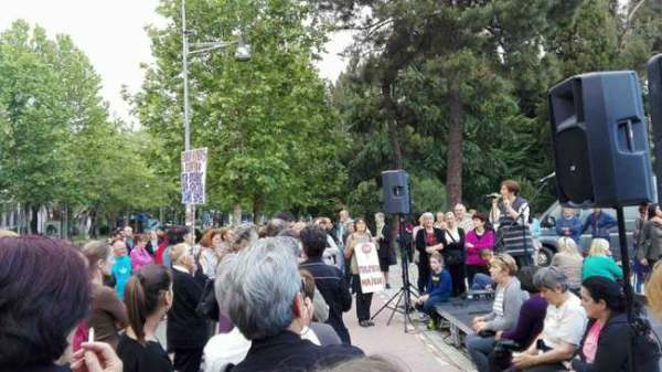 Ustavni sud: Majkama se ne ukidaju naknade