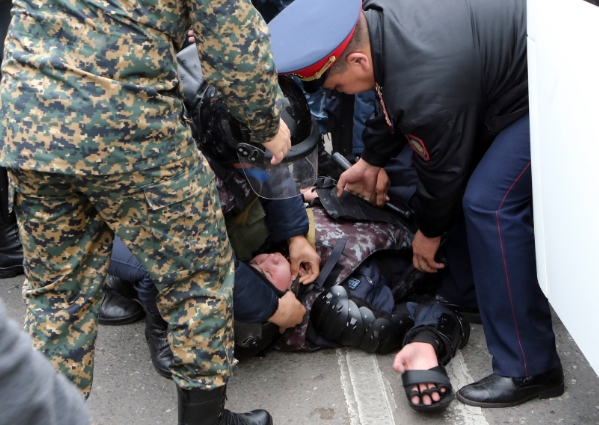 Predsjednik Kazahstana stupio na dužnost, uhapšeno više od 100 ljudi