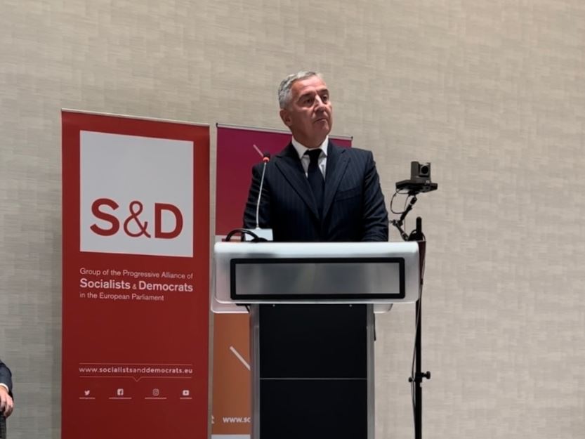 Đukanović: Povampiruje se politika crtanja etničkih granica na Balkanu, očekujemo rezolutniju podršku zapadnih partnera