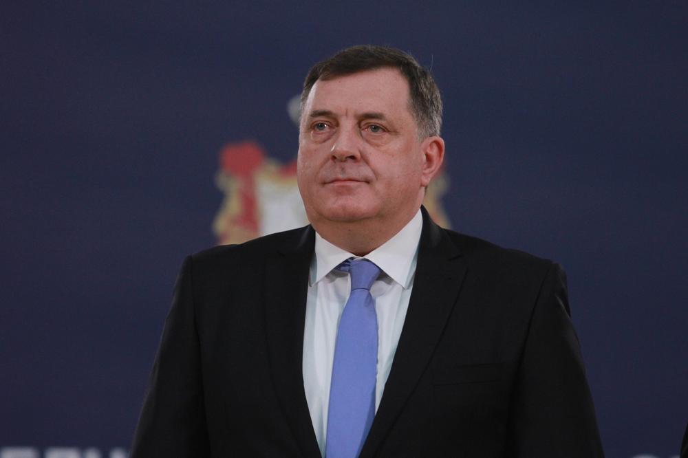 Dodik u pismu optužio Đukanovića da se miješa u unutrašnje stvari BiH