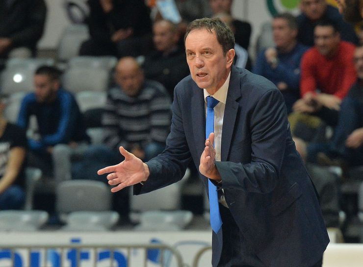 Zadar otpustio trenera putem maila