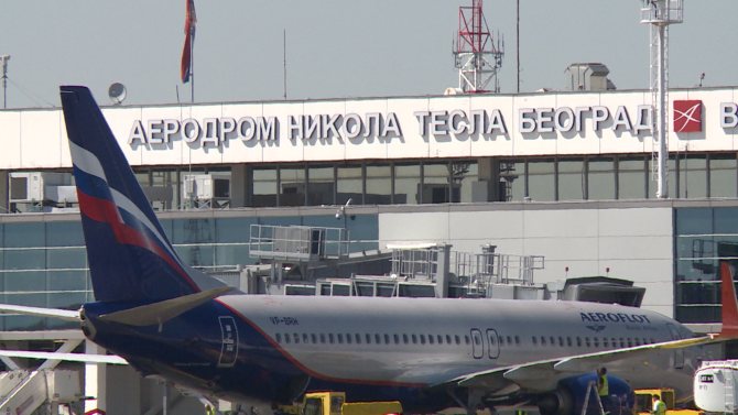 Incident na beogradskom aerodromu, putnik izbačen iz aviona za Cirih