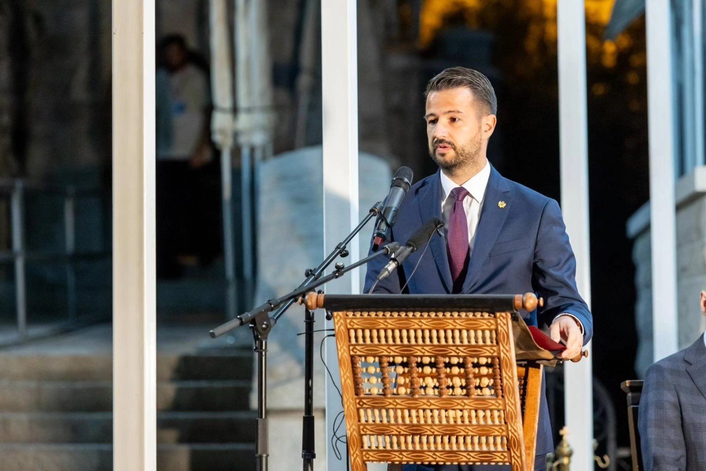 Milatović: Neophodno da pitanje žrtava Lore bude sastavni dio razgovora Crne Gore i Hrvatske