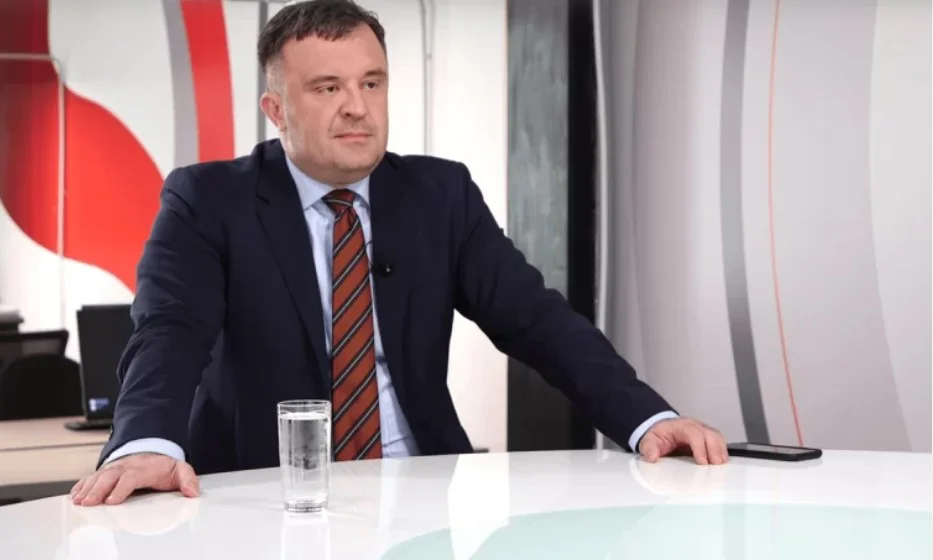 Vujović: Zaustavljen trend rasta PES-a, Abazović će učiniti sve da uhapsi Spajića kako bi Milatović preuzeo partiju