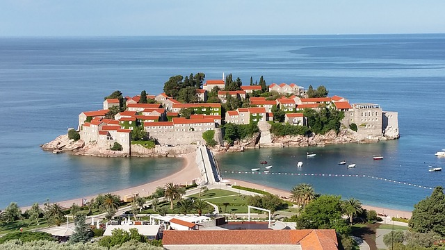 Kompanija Sveti Stefan hoteli pozdravila otvaranje rizorta Sveti Stefan