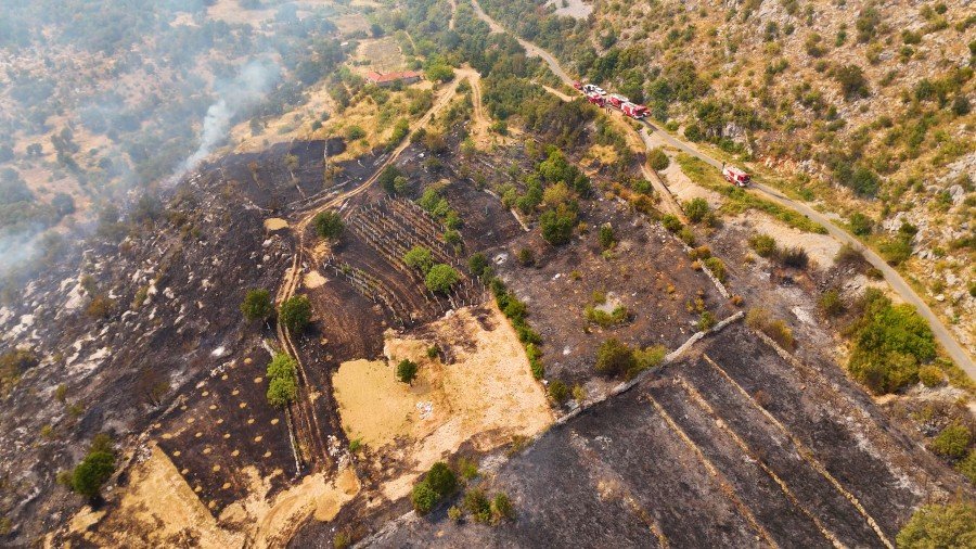 Država gori, Vlada u kvaru, ali čeka djelove, ministri se sunčaju; Belan: Šampioni destrukcije i neodgovornosti
