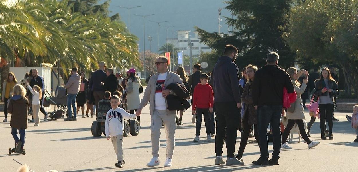 U septembru 313,39 hiljada turista