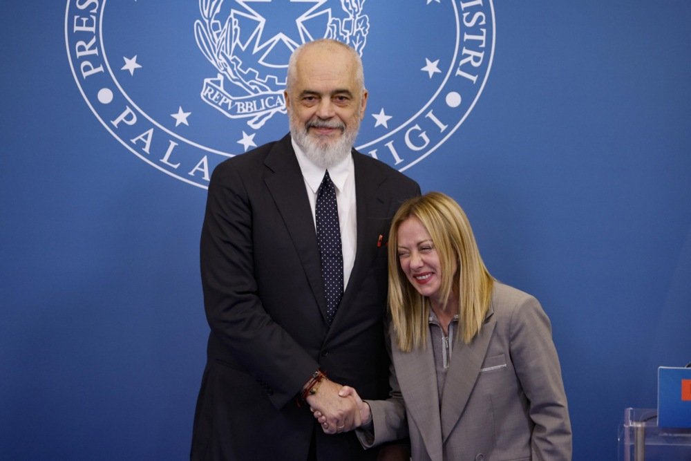 Rama: Spremni smo na članstvo u EU bez prava glasa i da nas zastupa Italija