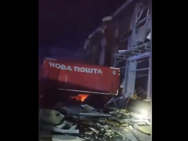 U napadu na poštu u Harkovu poginulo šestoro ljudi