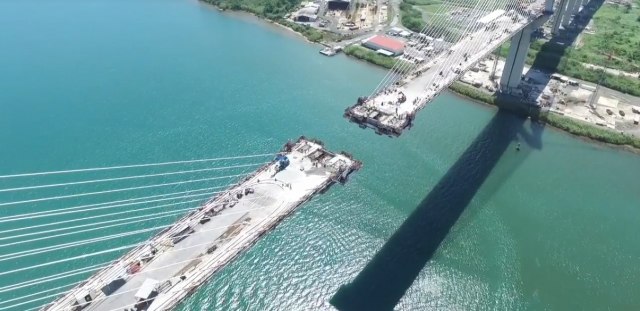Grade najveći u istoriji, Panamski kanal premošćavaju Kinezi