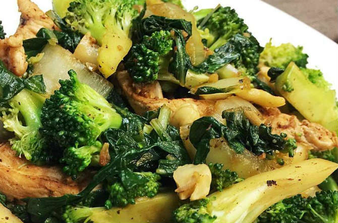 Prijedlog za ukusan obrok: Piletina sa brokolijem