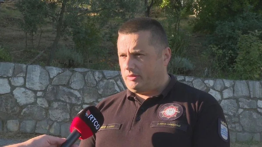 Janković: Požar u Doljanima lokalizovan, bile ugrožene kuće, iniciraću formiranje registra piromana