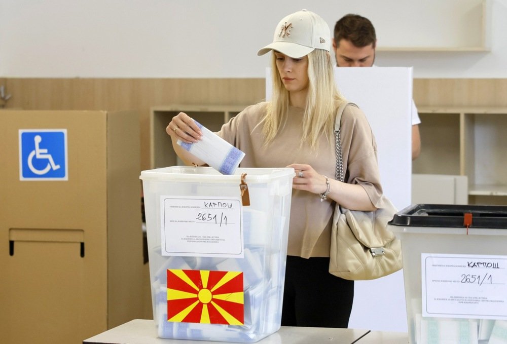 Siljanovska-Davkova pobijedila na predsjedničkim izborima, VMRO-DPMNE vodi na parlamentarnim