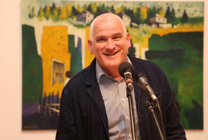 Akademski slikar Aldemar Ibrahimović istupa iz platforme Crno na bijelo