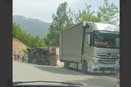 Saobraćajna nesreća na putu Mojkovac - Bijelo Polje: Jedna osoba poginula, druga teže povrijeđena