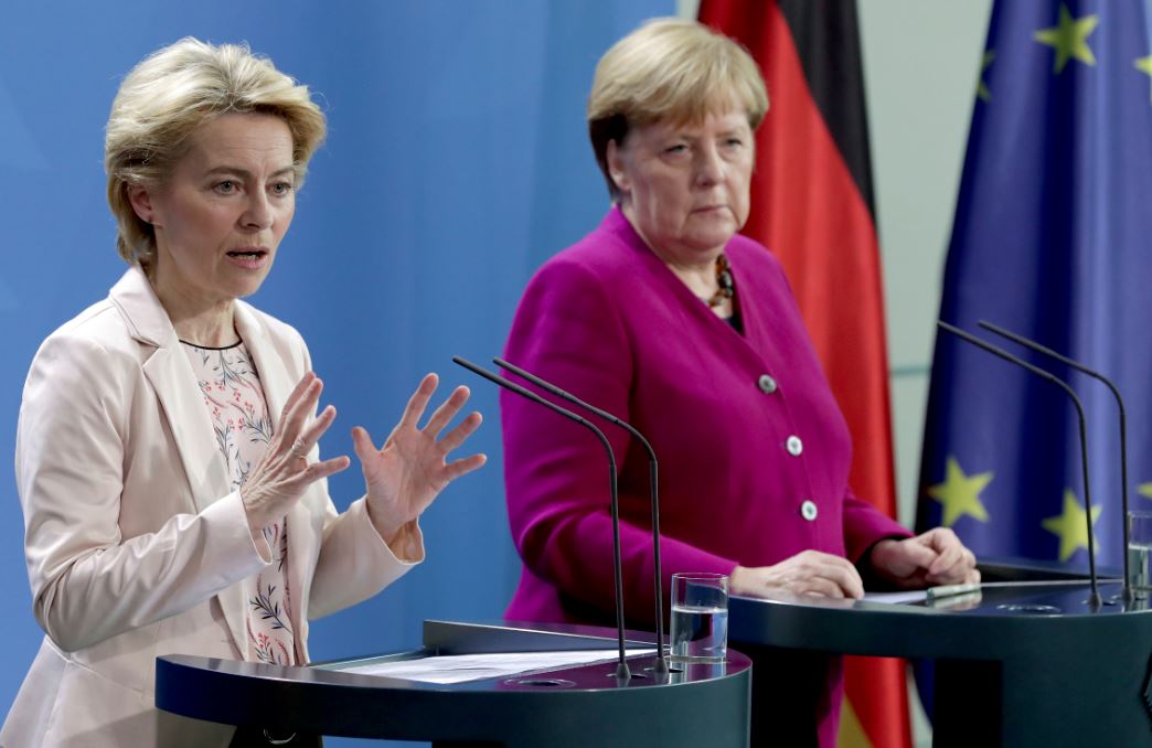 Predsjednica EK smatra da je NATO izvanredna institucija uprkos kritikama