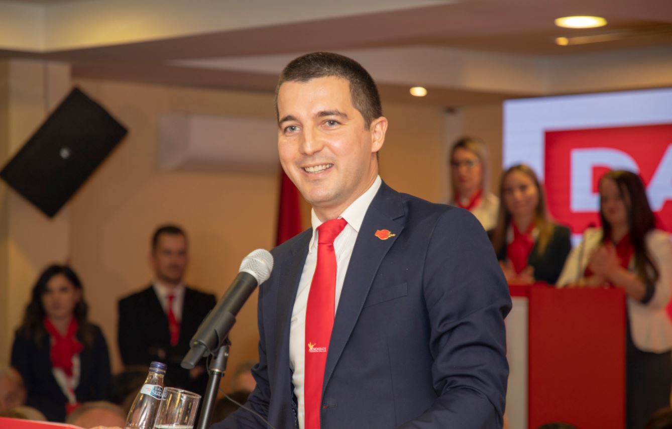 Biografija Alekse Bečića
