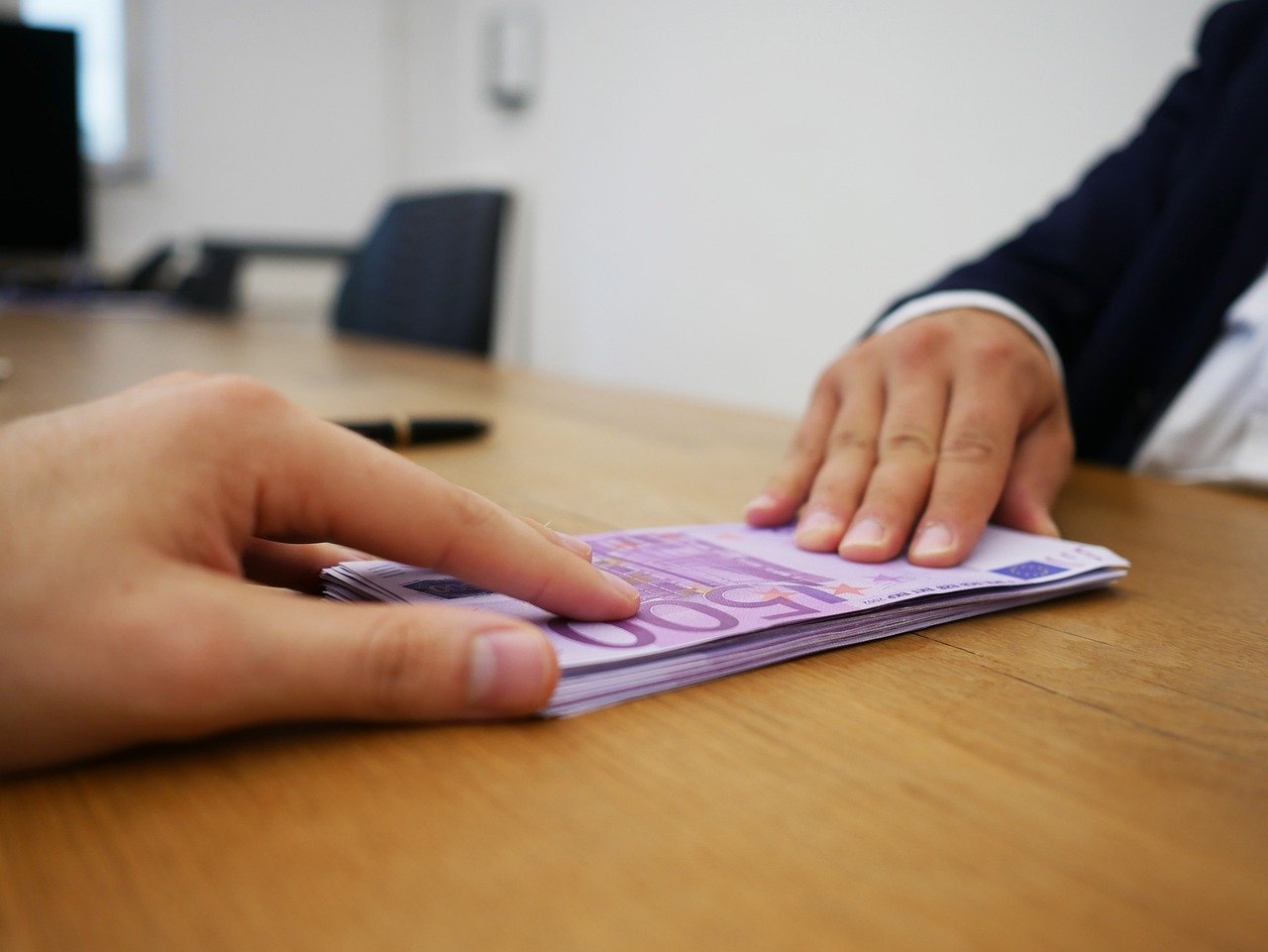 ODT: Zadržavanje turskom državljaninu, osumnjičen da je utajom poreza oštetio budžet CG preko 116 hiljada eura