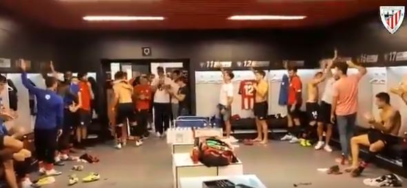 Ovacije i aplauzi u svlačionici za legendu Atletiko Bilbaa nakon rušenja Barselone