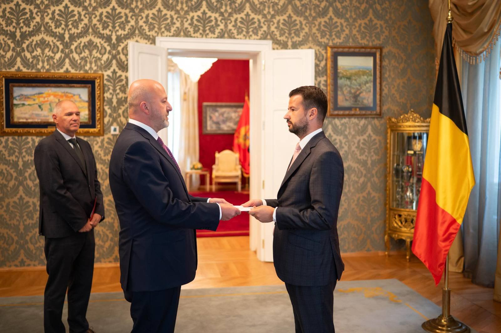 Milatović primio akreditivna pisma ambasadora Belgije, Kine i Indonezije