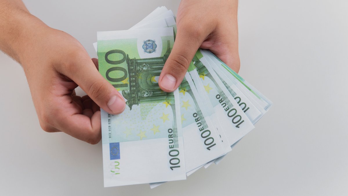 ZA SVE PUNOLJETNE GRAĐANE: Na ovom linku se prijavite i odmah PREUZMITE 100€