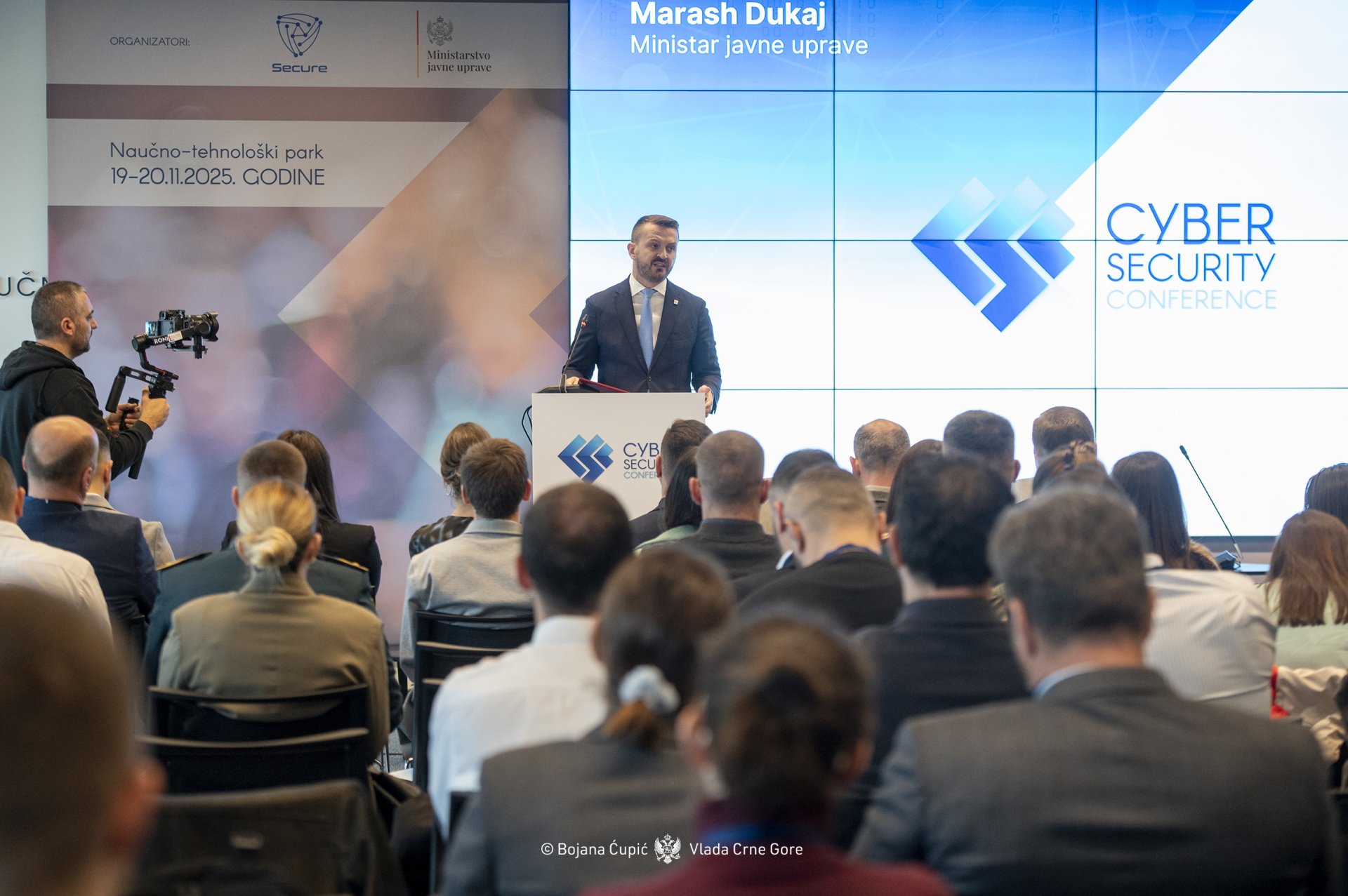 Dukaj: Vještačka inteligencija daje izvanredne mogućnosti, ali i nove izazove