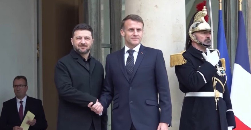 Zelenski u Parizu, a Witkoff u Moskvi, u „ključnej sedmici“ za pregovore o Ukrajini