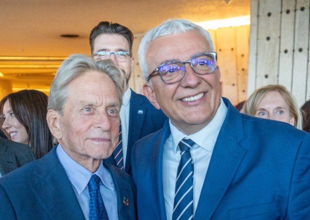 Mandić sa Majklom Daglasom: Pozvao ga na rafting Tarom