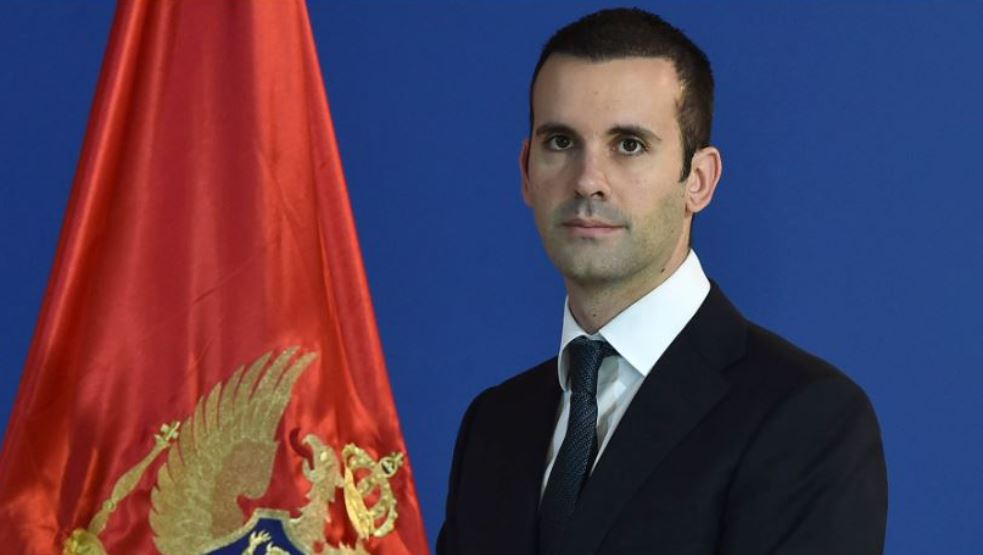 Ko će platiti ratu od 1,8 miliona za embraer?