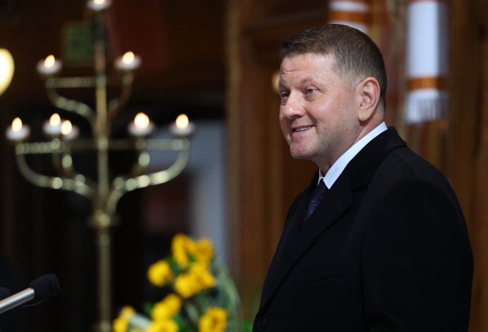 Zalužni: Trampova Amerika već uništava svjetski poredak koji je Rusija dovela u pitanje