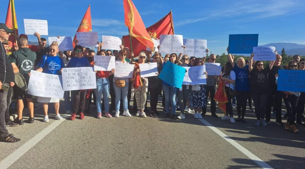 Poruka sa protesta na Bogetićima: Cilj popisa je da se umanji broj Crnogoraca