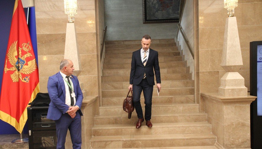 Bogdanović: Veting je nezaustavljiv proces, biće nastavljen i u ANB-u