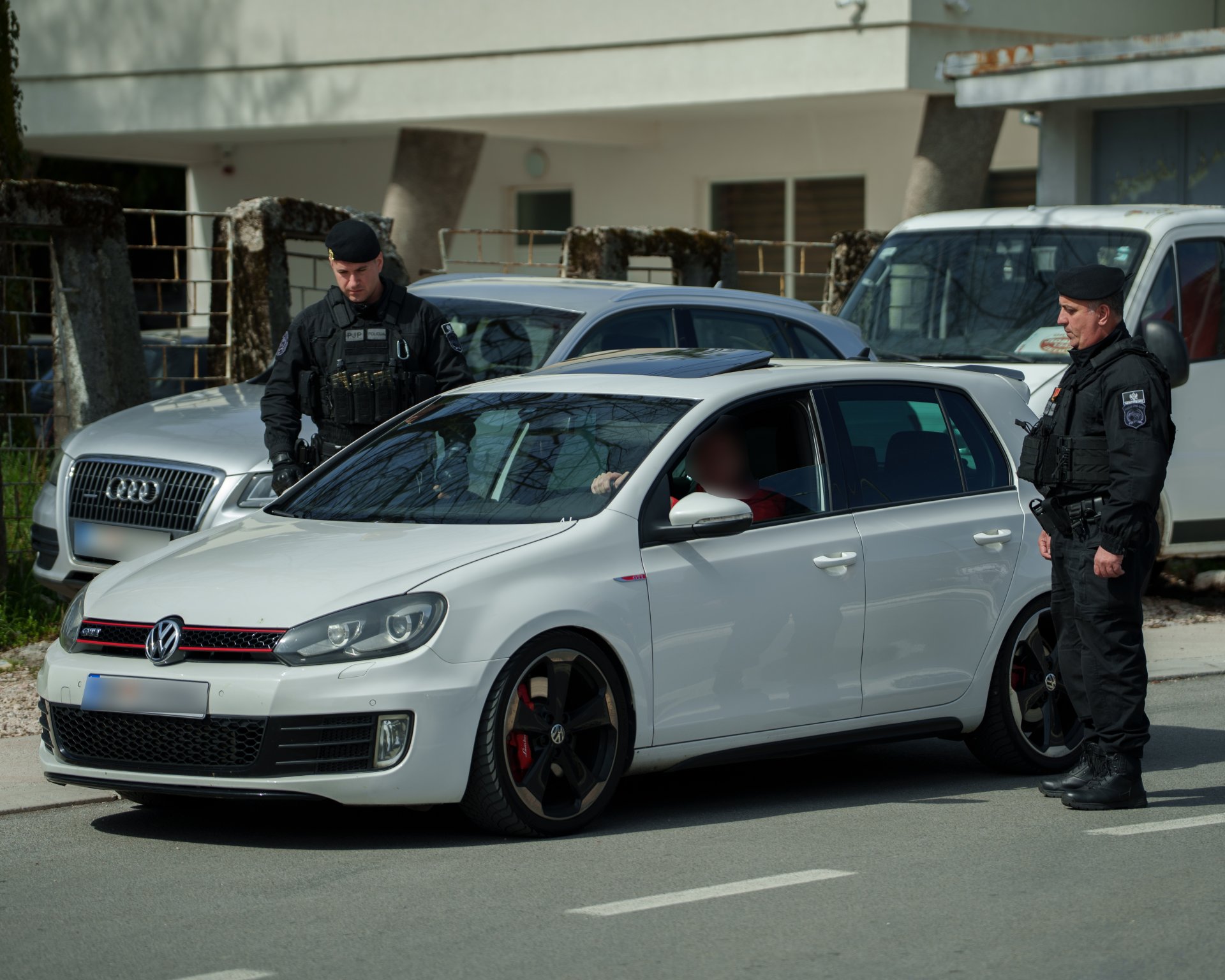 Za 24 sata sedam saobraćajnih nezgoda, jedna osoba teže povrijeđena