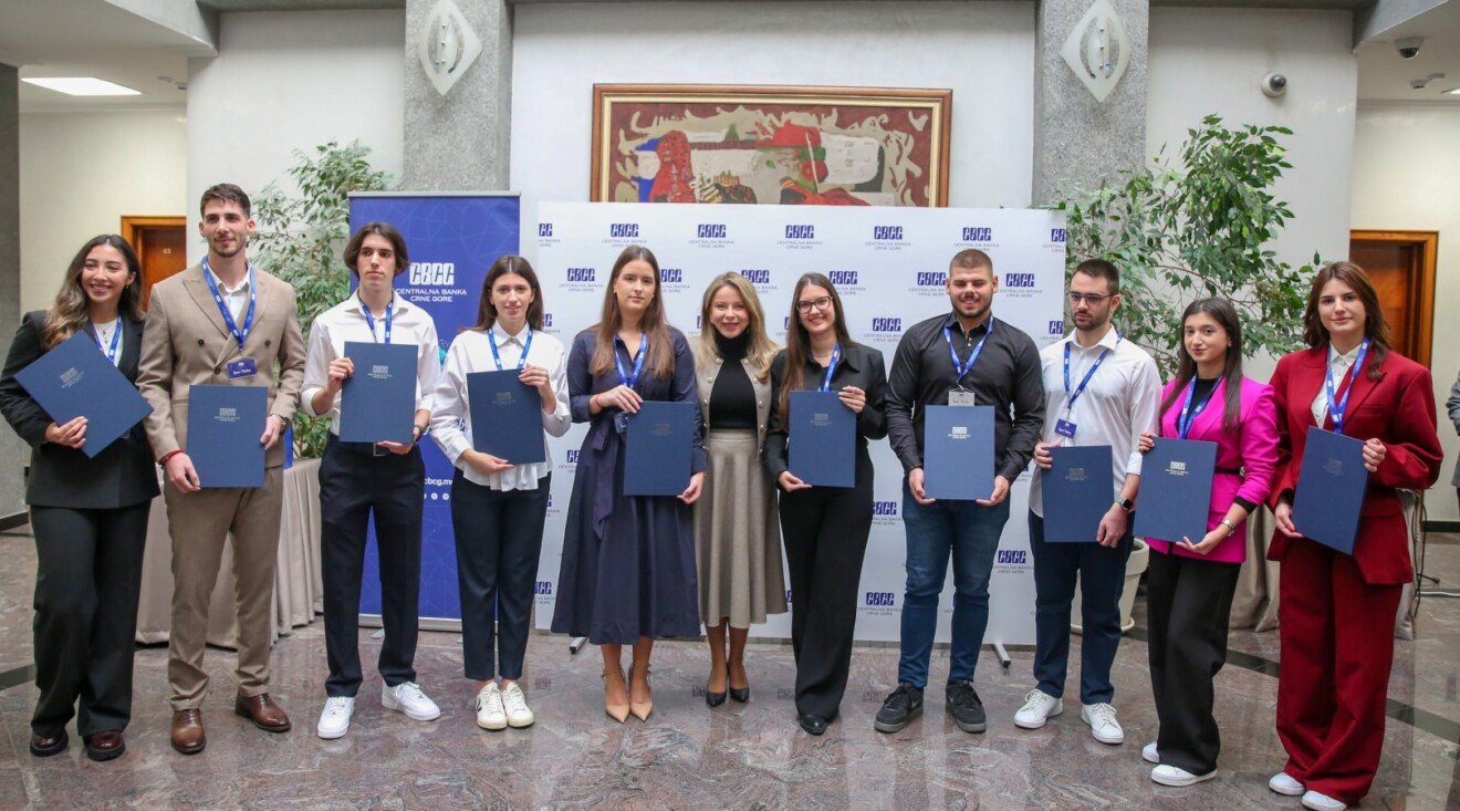 Potpisani ugovori sa drugom generacijom stipendista CBCG